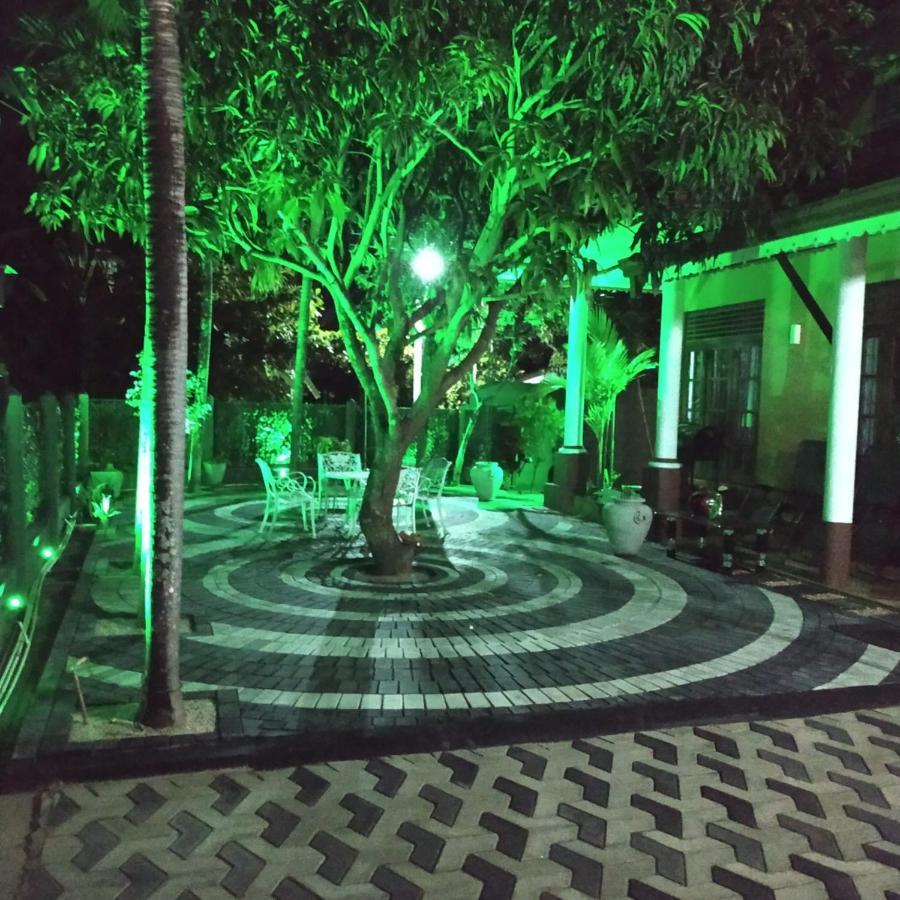 One And Only Apartment Negombo Exteriér fotografie