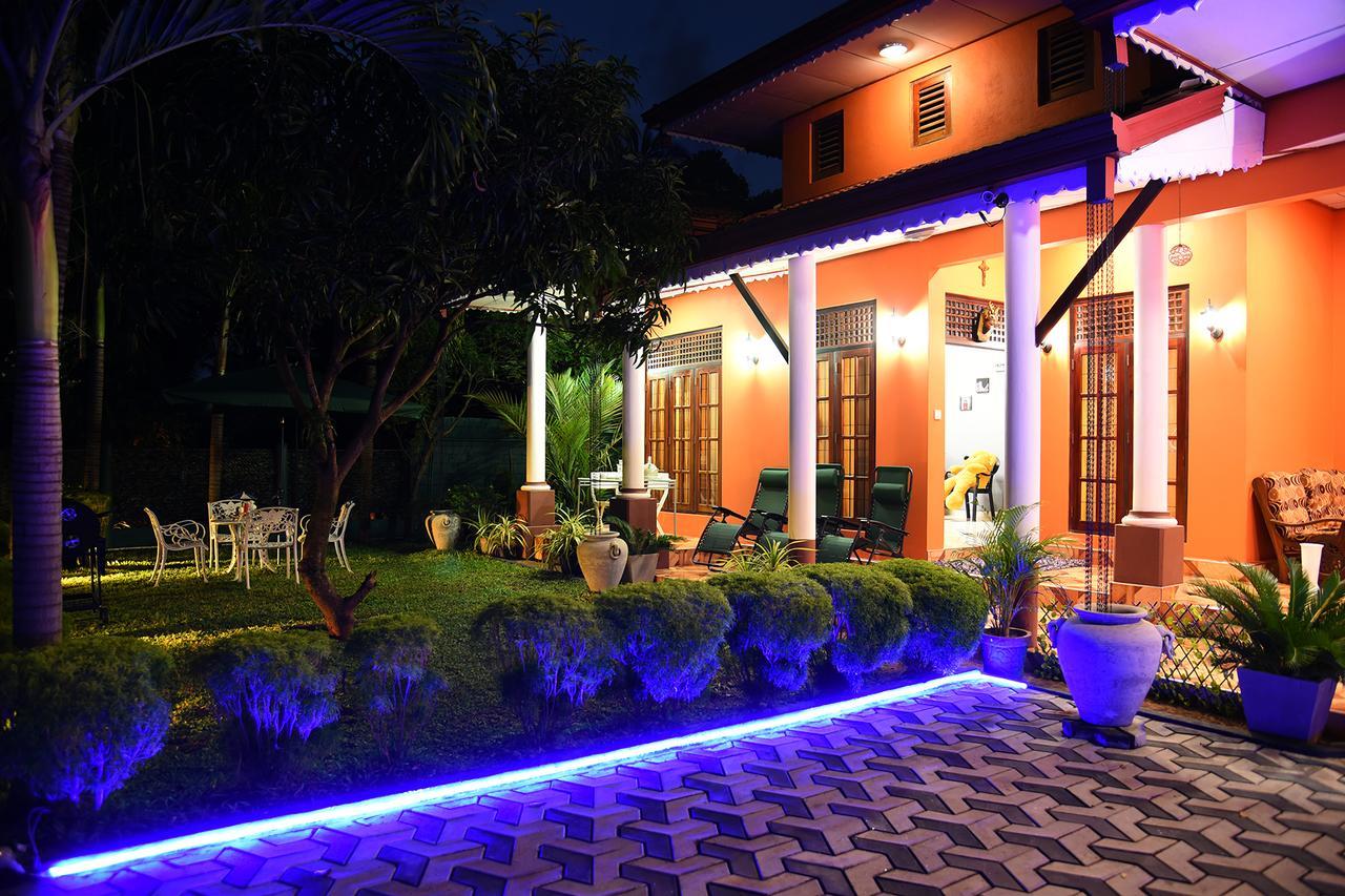 One And Only Apartment Negombo Exteriér fotografie